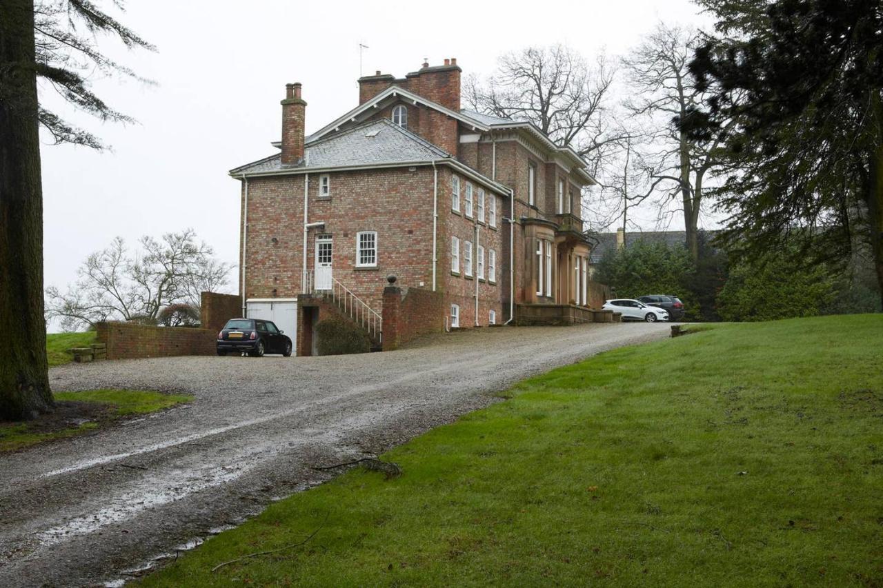 The Wing At Brook Hall Nr York & Leeds - Free Hot Tub Tadcaster Exterior photo